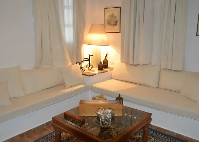 Kilindra شقة فندقية 4*